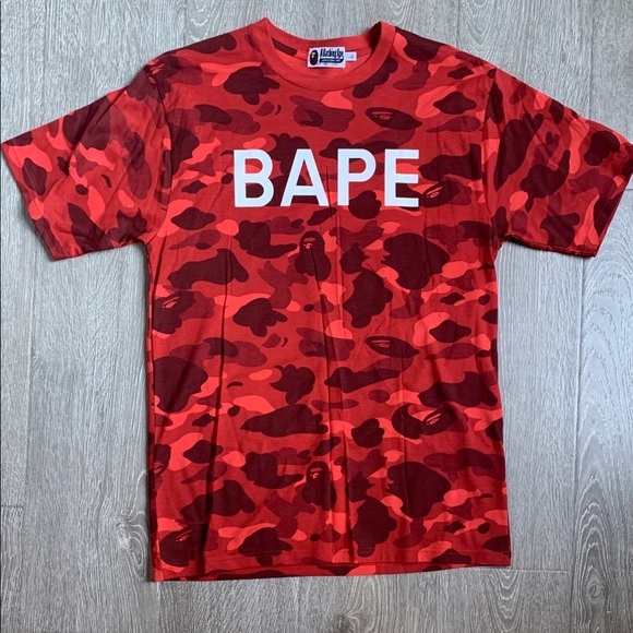 red camo tee